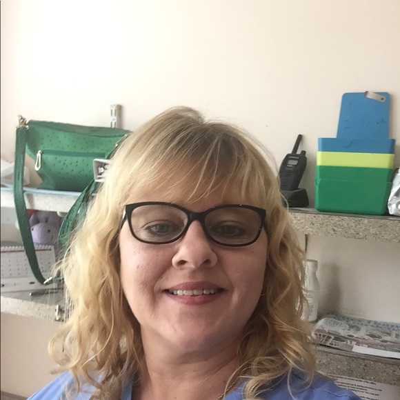 Meet your Posher, Paula - Picture 2 of 2